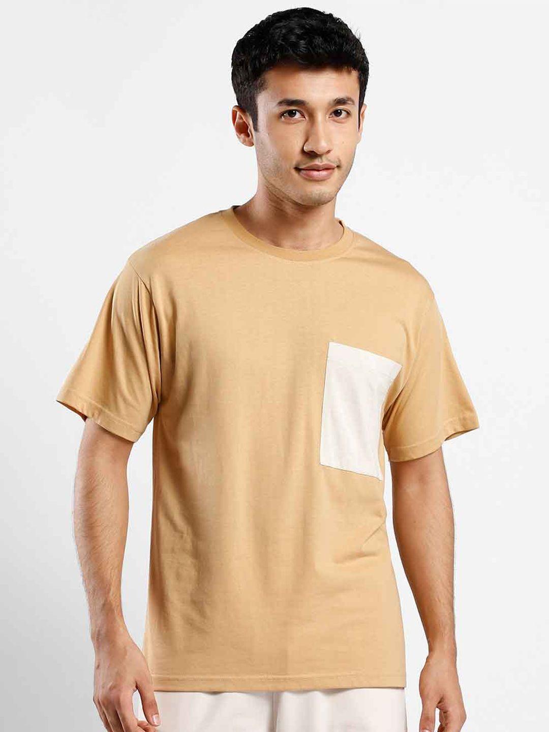 nobero men tan colourblocked t-shirt