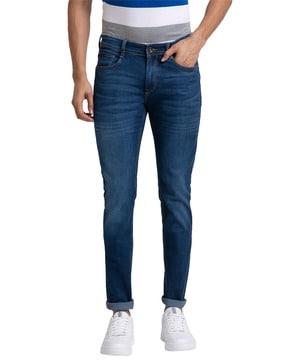 non-stretchable ankle-length jeans