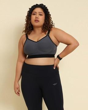 non-wired sports bra with adjustable strap