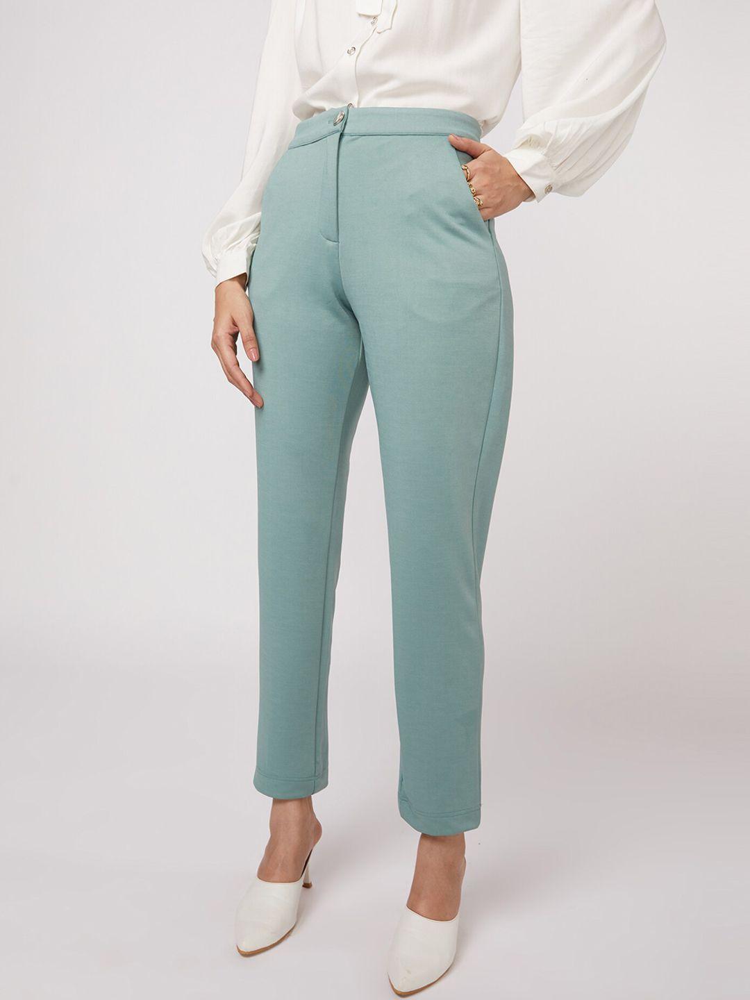 not so pink women green mid-rise regular fit trousers