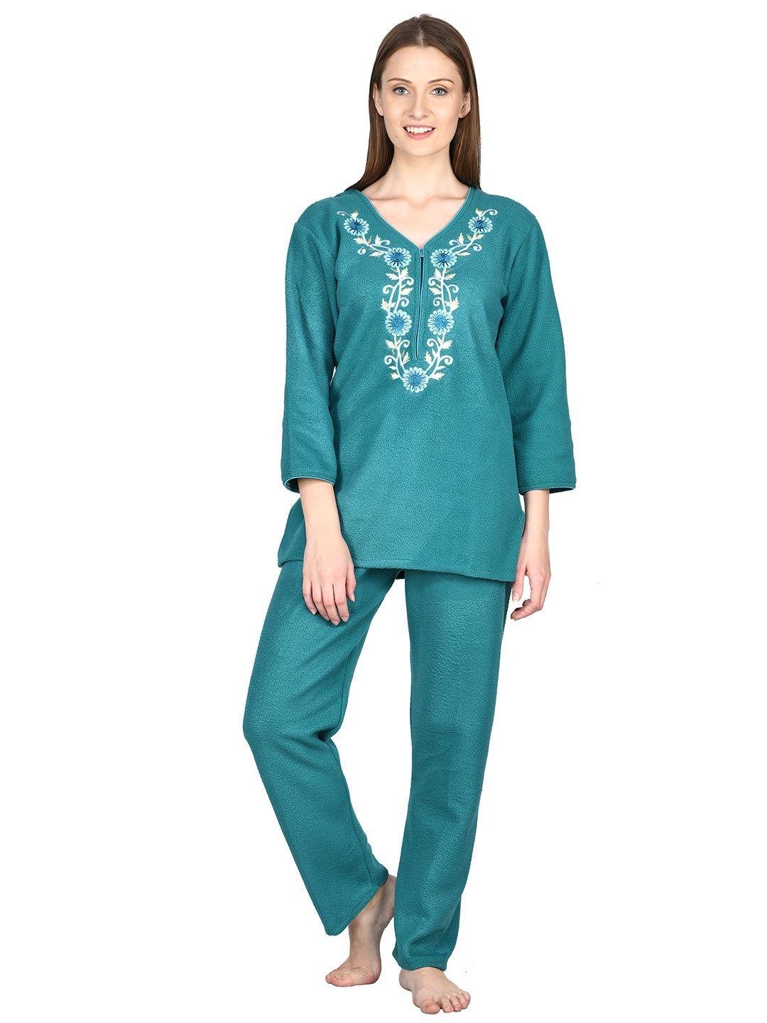 noty women green & blue printed night suit