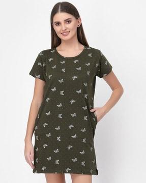 novelty print t-shirt with insert pockets