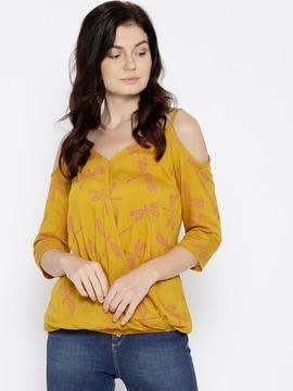 novelty relaxed fit top