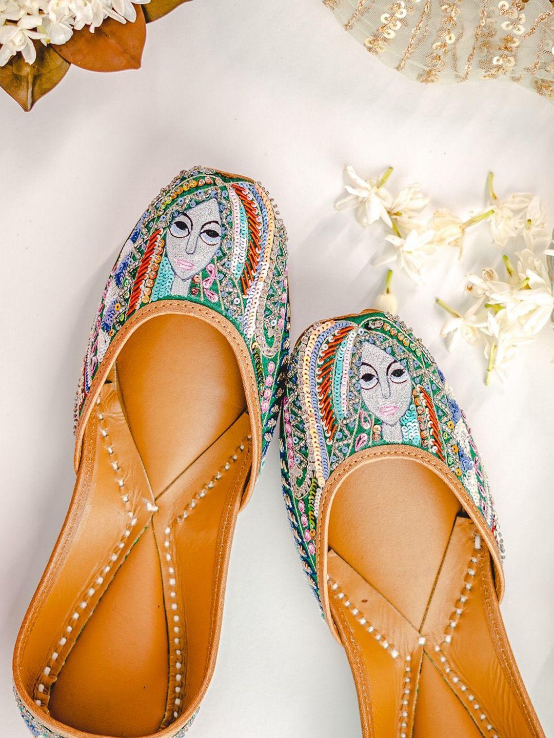 nr by nidhi rathi embellished square toe ethnic mojaris