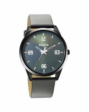 nr7146nl03 water-resistant force analogue watch
