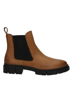 nubuck ankle-length boots