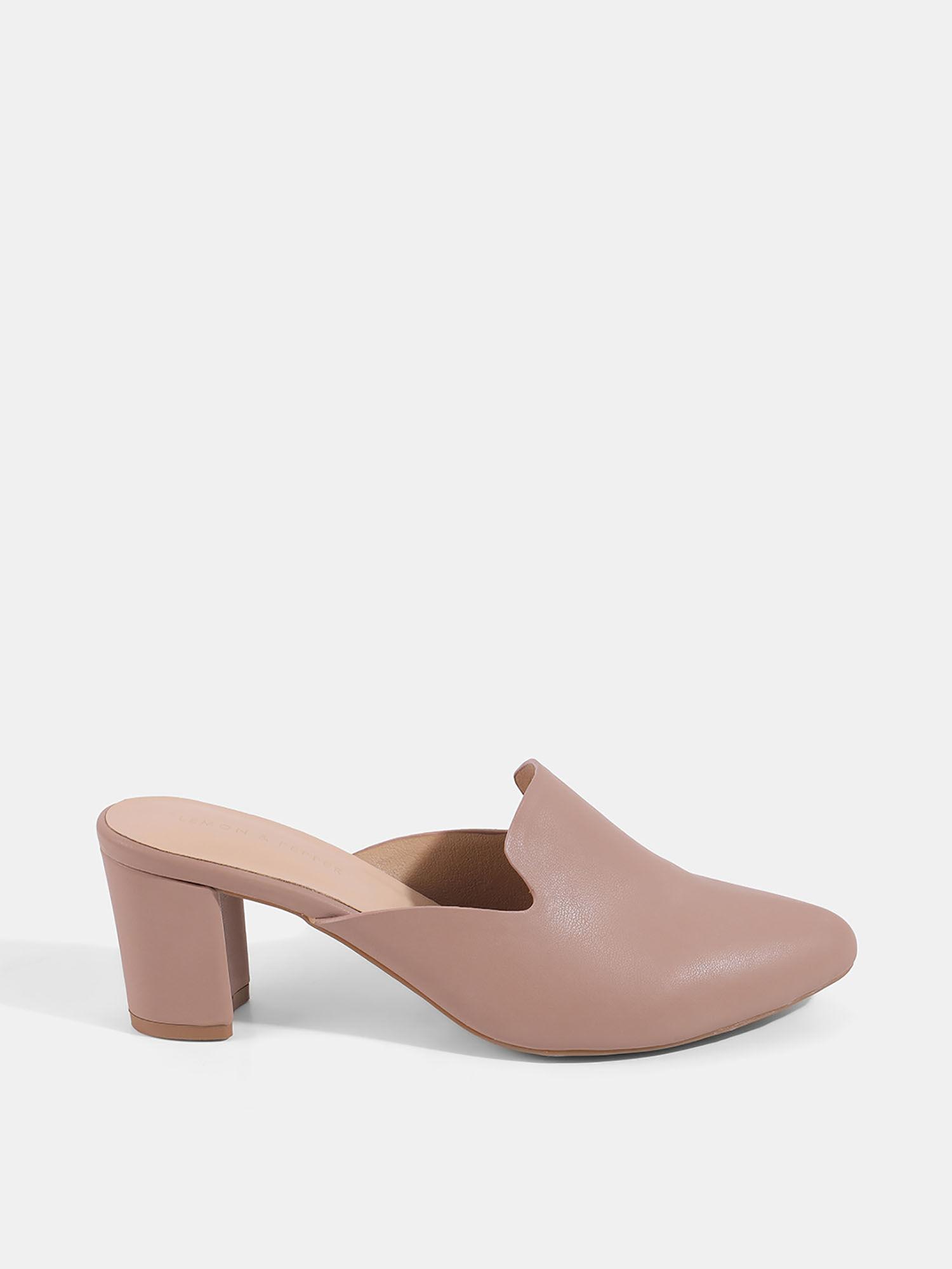 nude casual mules