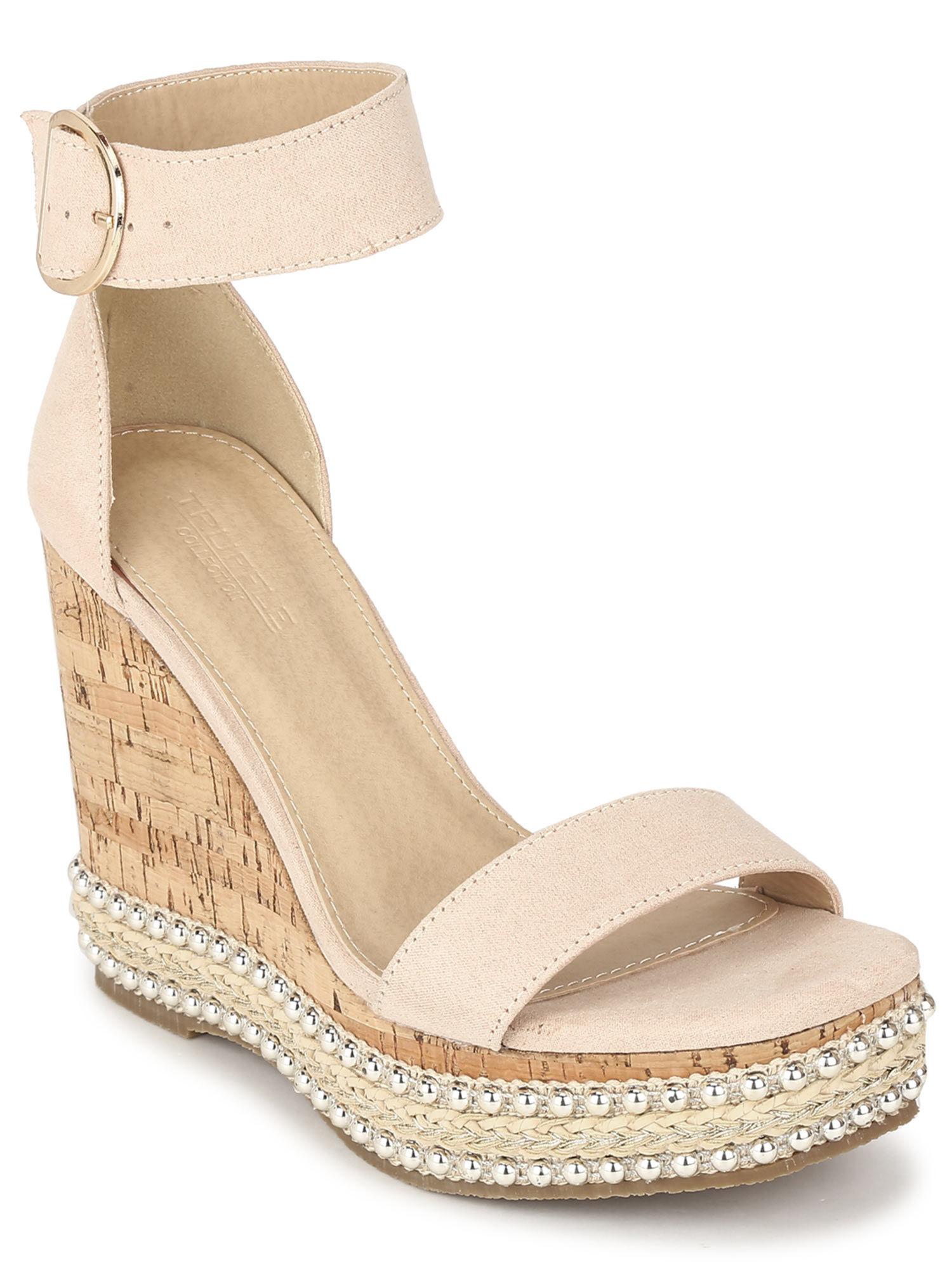 nude solid wedges