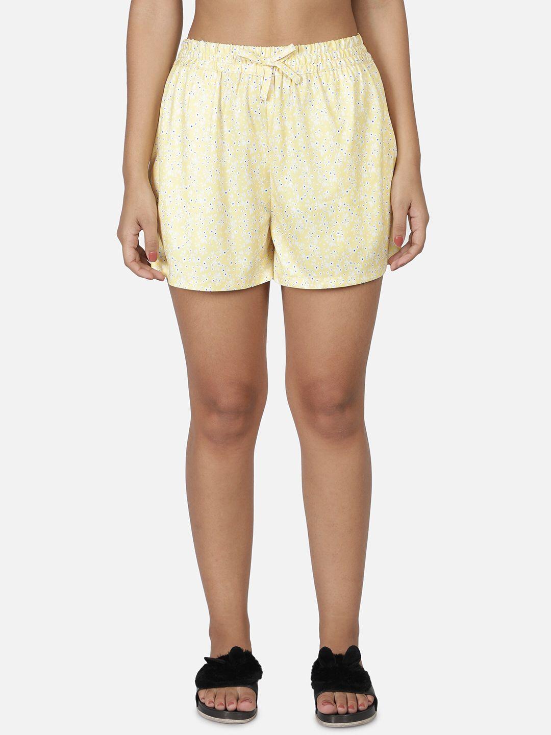 nuevosdamas women floral print mid-rise regular shorts