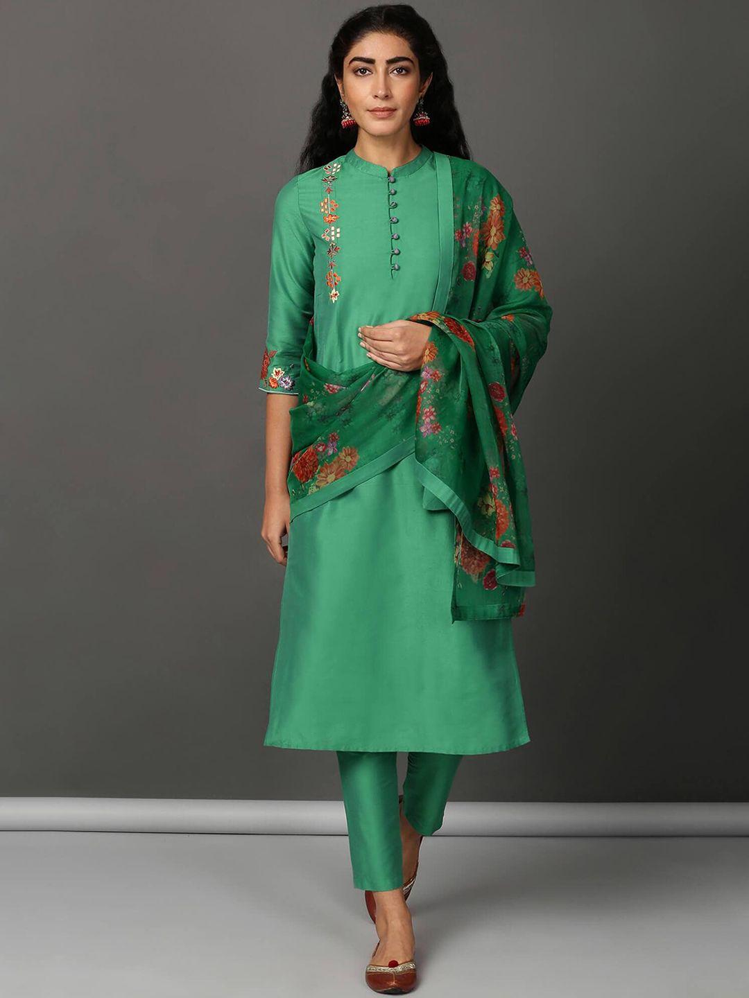 nuhh floral embroidered kurta with trousers