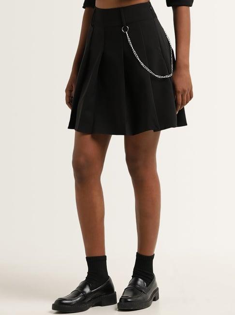 nuon by westside black pleated skirt with chain