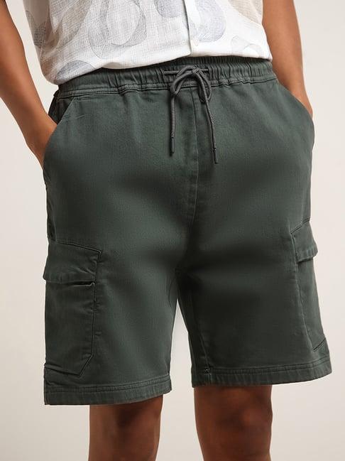 nuon by westside olive relaxed fit cargo style shorts