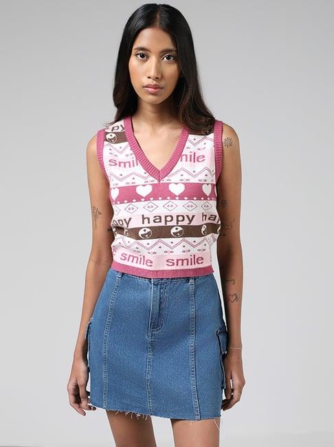 nuon by westside pink typographic printed sleeveless crop sweater
