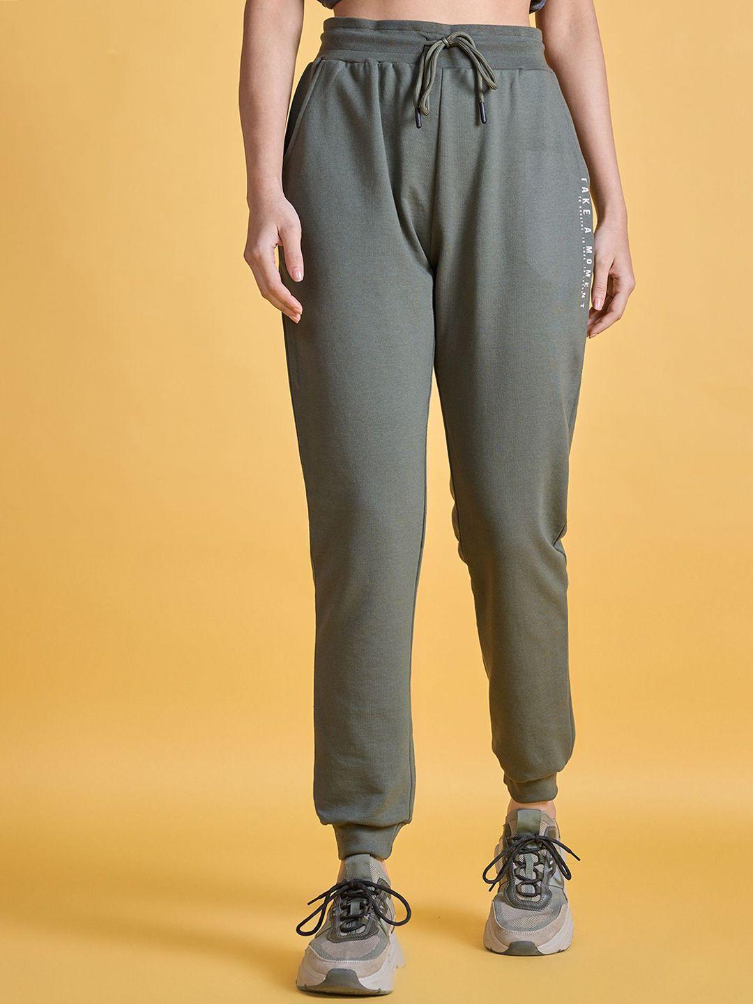 nykd women relaxed-fit mid-rise joggers