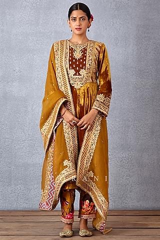 ochre yellow embroidered kurta set