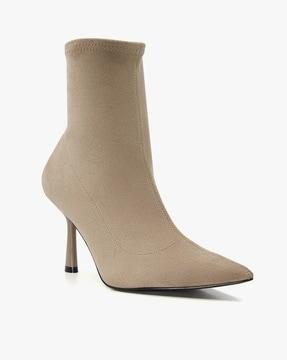 odella ankle-length boots