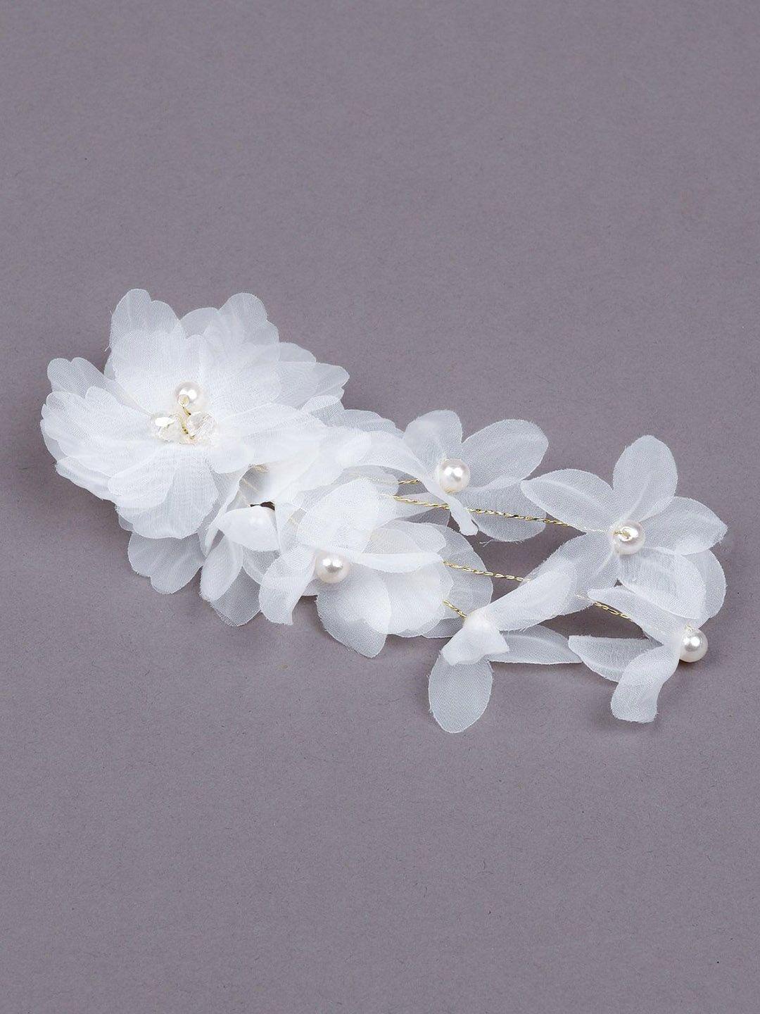 odette classy flower shaped embellished brooch