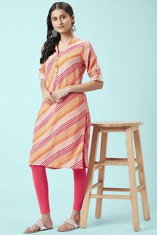 off white print casual mandarin 3/4th sleeves knee length women regular fit kurta