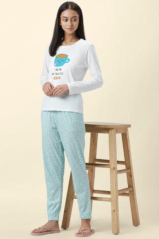 off white printeded round neck full sleeves women comfort fit t-shirt & pyjama set