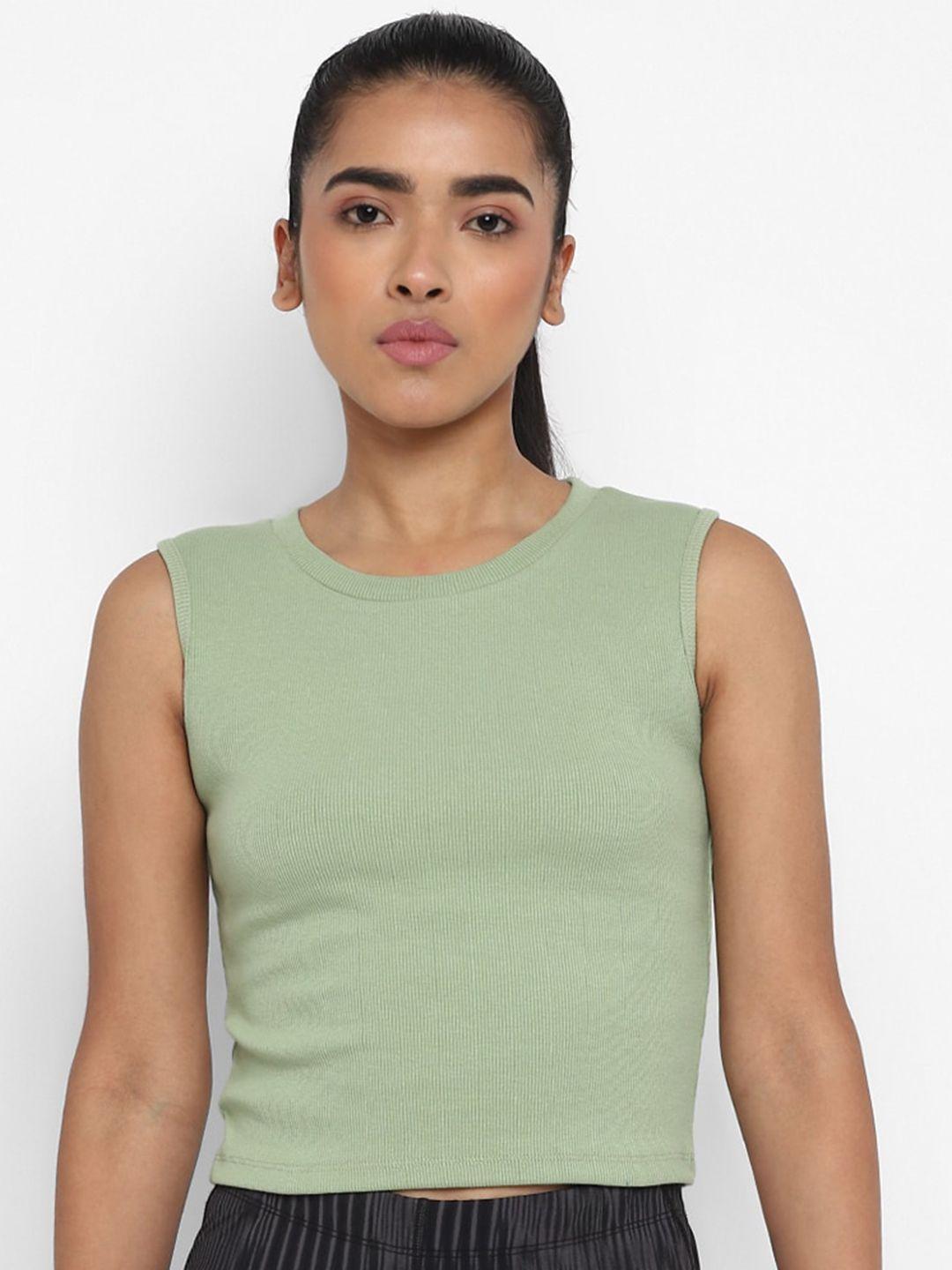 off limits women green antimicrobial pockets t-shirt