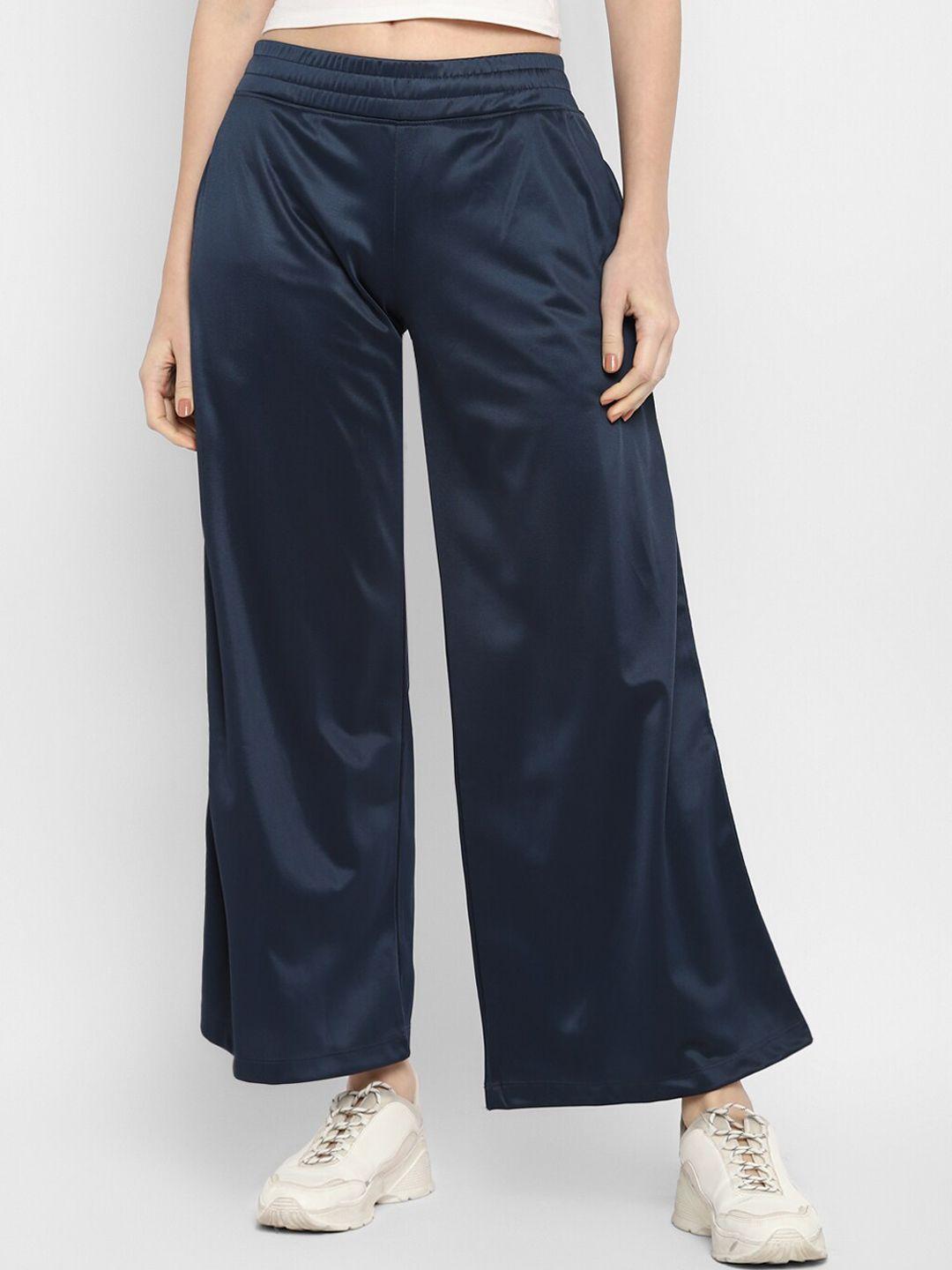 off limits women navy blue track pant
