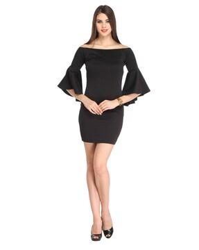 off-shoulder bodycon dress