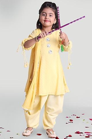 off white & yellow kurta set for girls