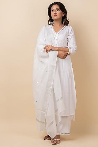 off-white cotton embroidered kurta set