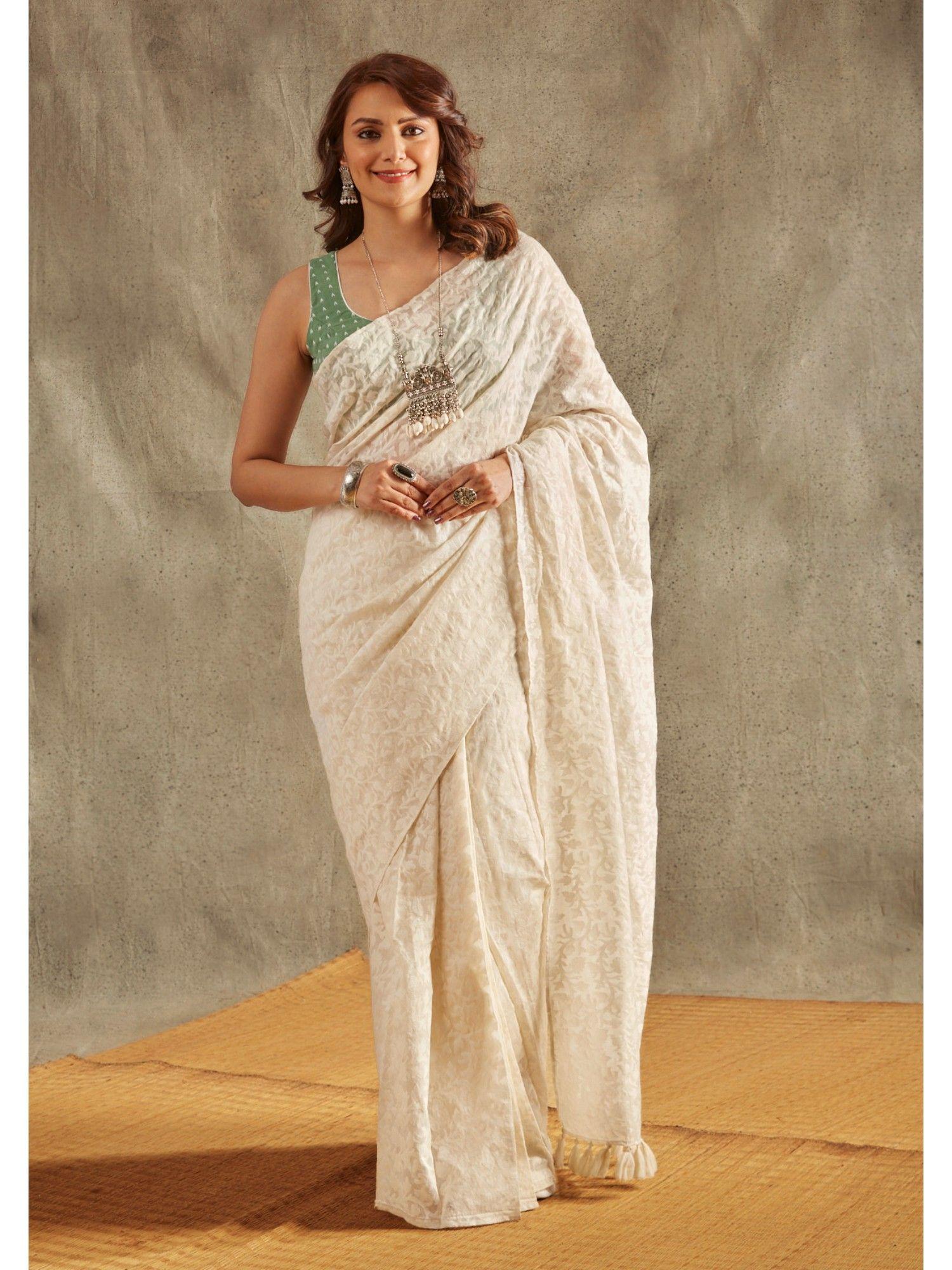 off white cotton self design solid saree without blouse