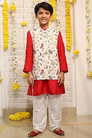 off-white embroidered bundi jacket with kurta set for boys