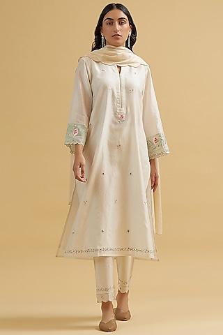 off-white silk chanderi embroidered kurta set