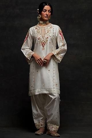 off-white silk chanderi floral embroidered short kurta set