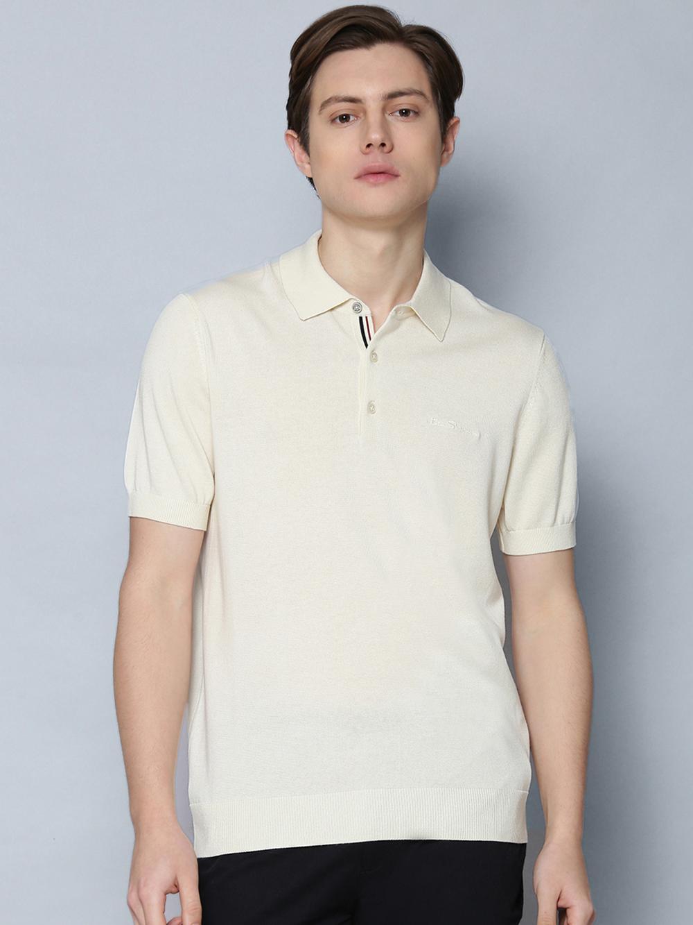 off white solid polo t-shirt