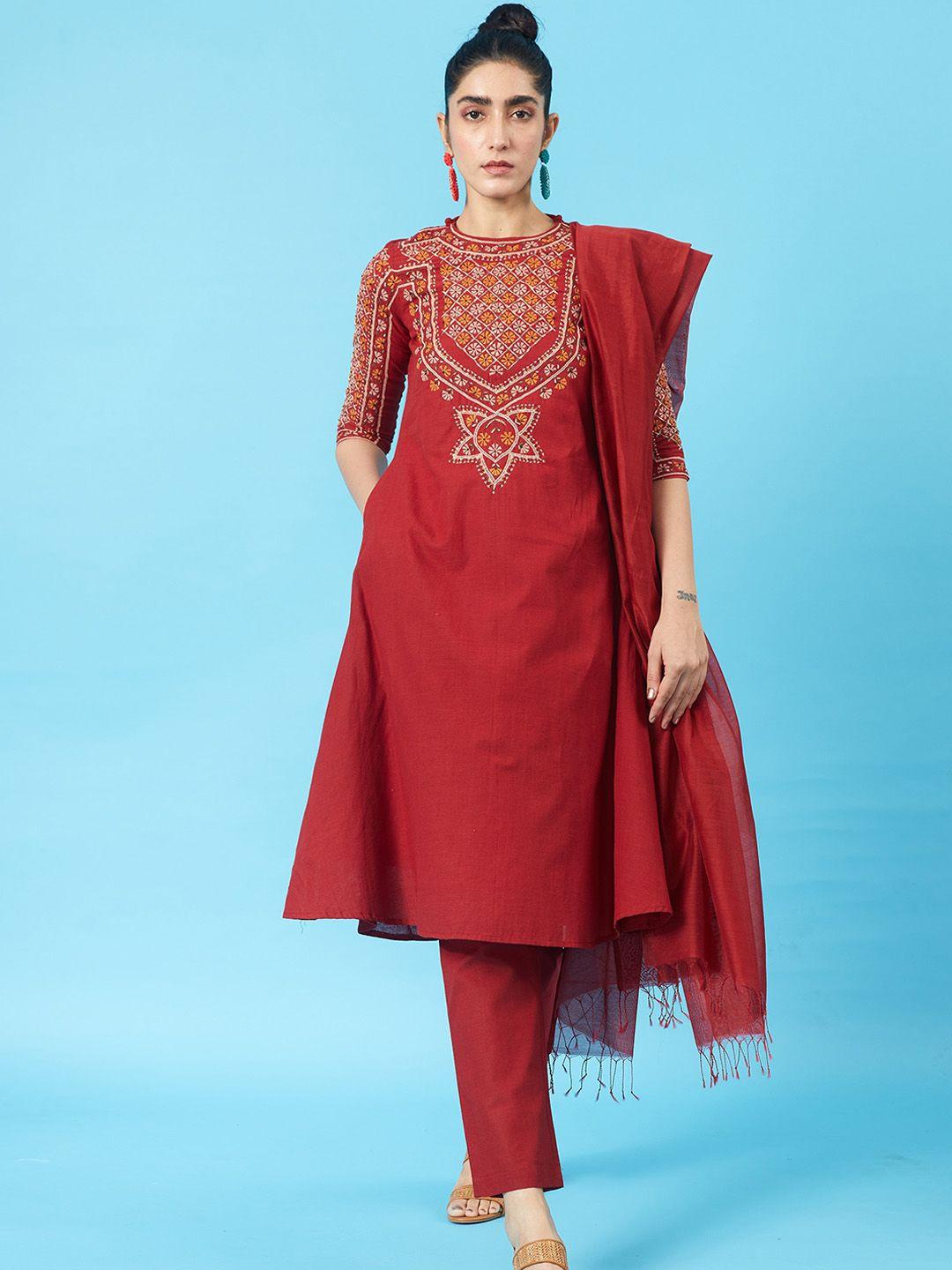 okhai women maroon floral embroidered pure cotton kurta with trousers & with dupatta