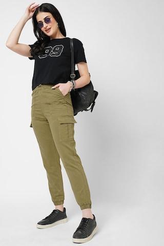 olive solid ankle-length casual women cargo fit trousers