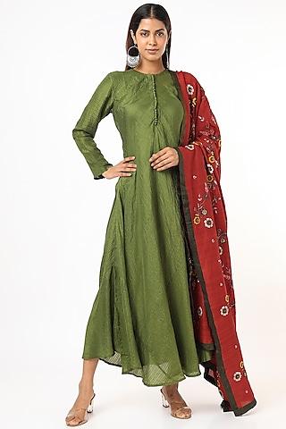 olive green embroidered dress with dupatta