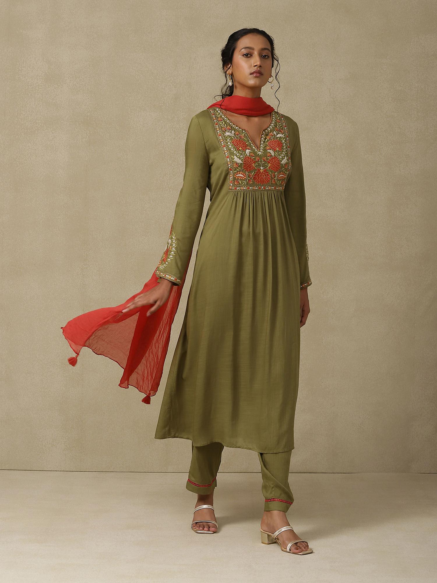 olive green floral embroidered kurta with pant & dupatta (set of 3)