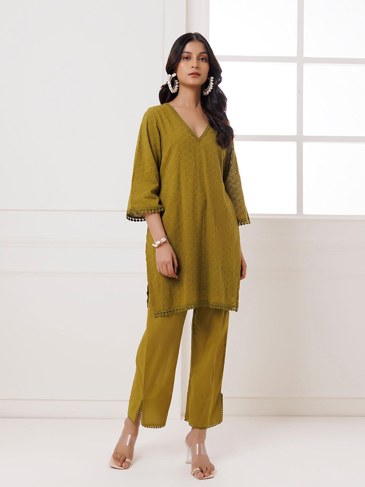 olive green schiffli kurta with pant (set of 2)