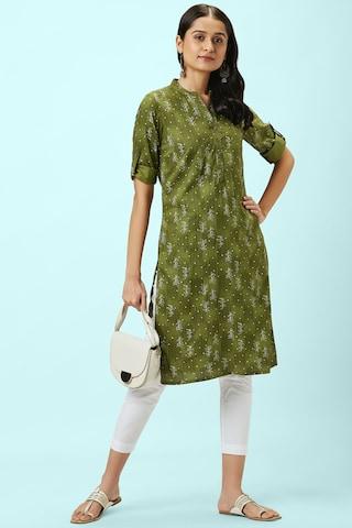 olive print casual mandarin 3/4th sleeves knee length women regular fit kurta