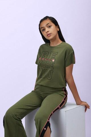 olive printed casual short sleeves round neck girls regular fit t-shirt