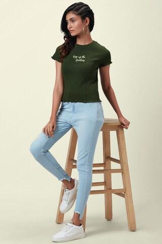 olive printed casual short sleeves round neck women regular fit t-shirt