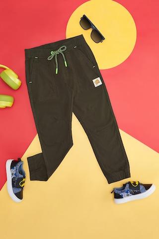 olive solid cotton boys regular fit joggers
