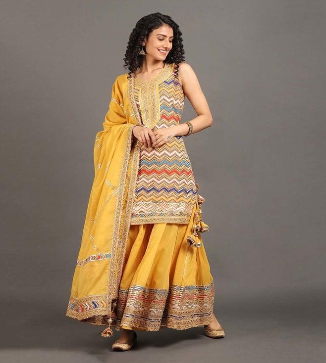 omaana jaipure yellow & multicoloured print ratna kurti with ghagri & dupatta