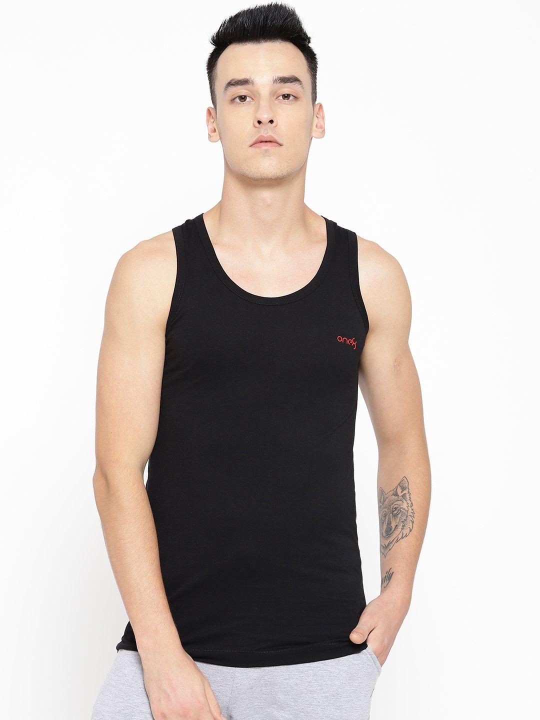 one8 by virat kohli men black solid innerwear vest 110