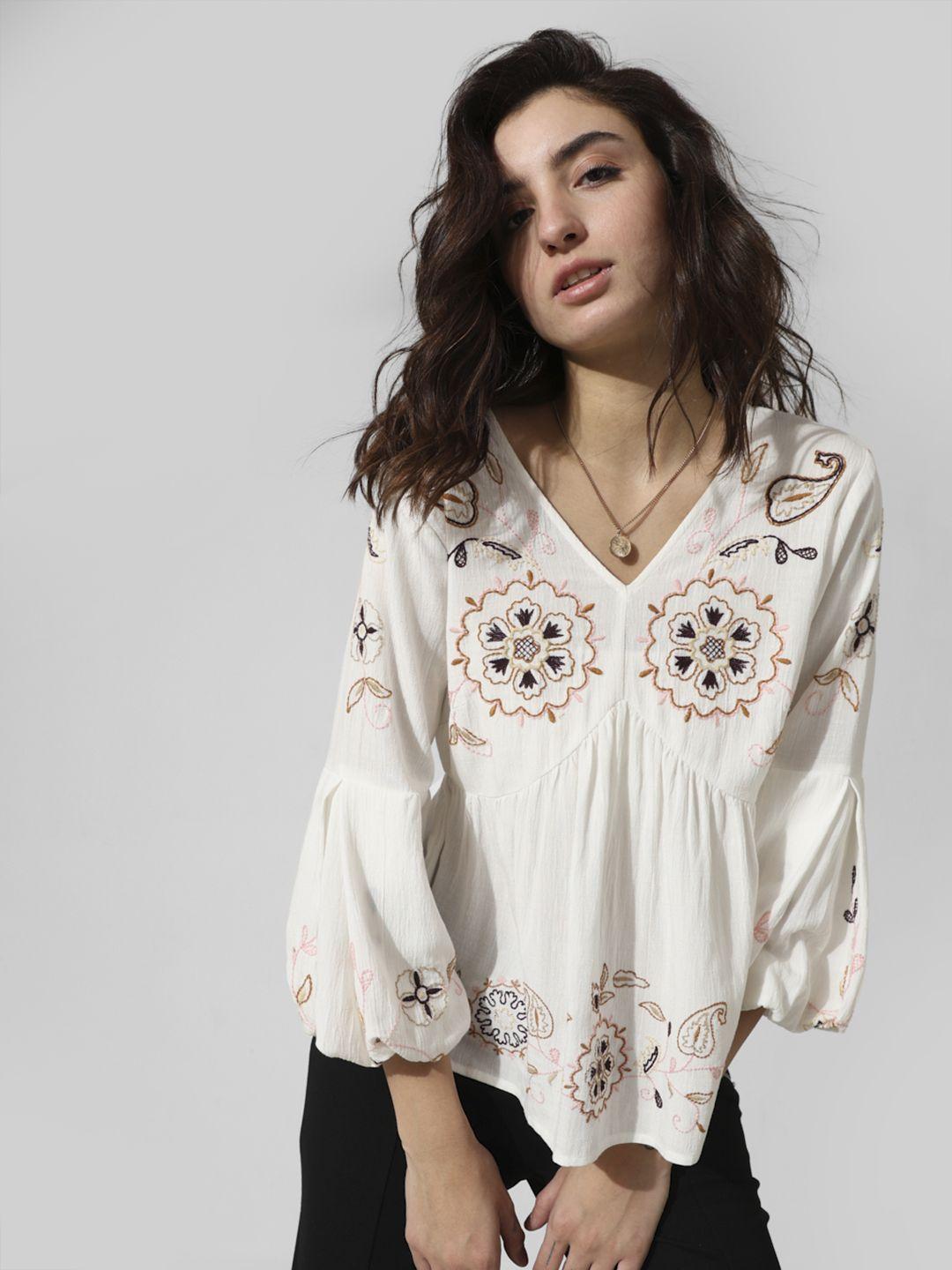 only floral embroidered v-neck puff sleeves pure cotton a-line top