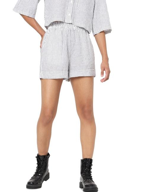 only white regular fit striped shorts