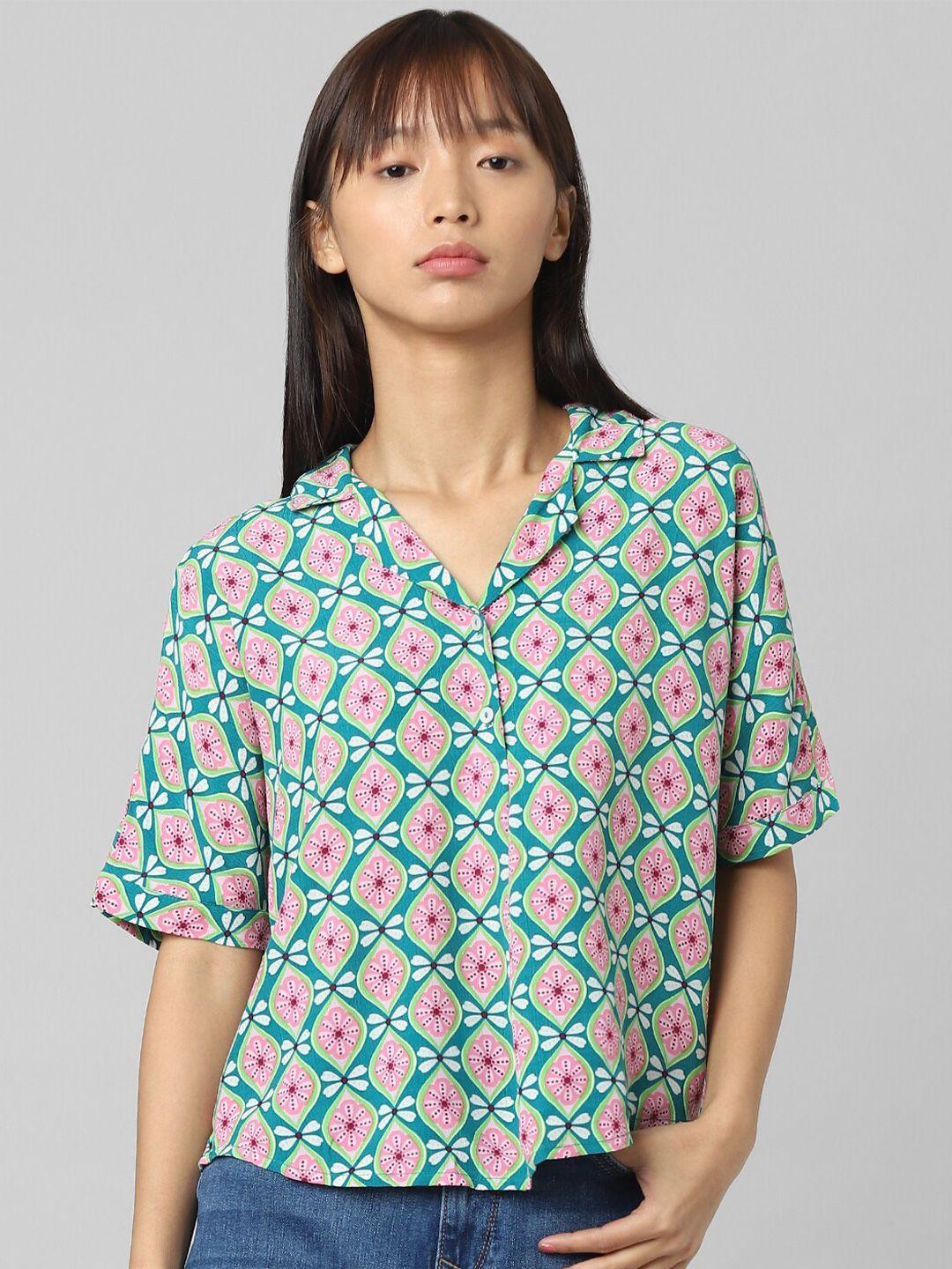 only women green printed casual shirt