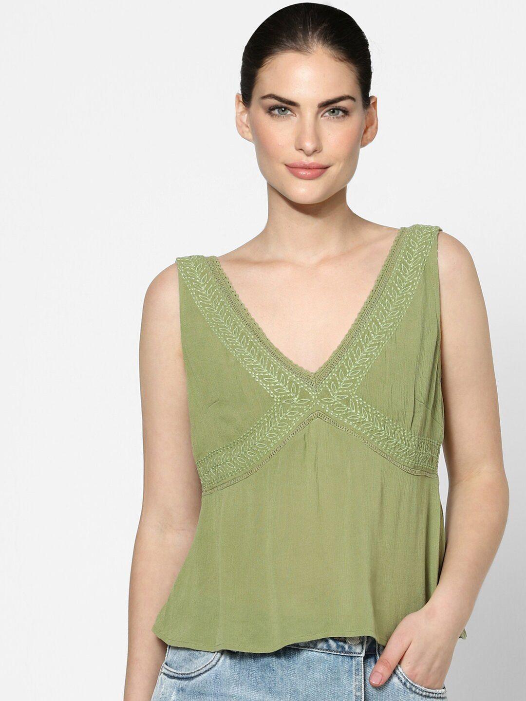 only green regular top with lace detail