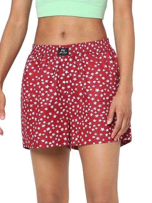 only red regular fit printed shorts