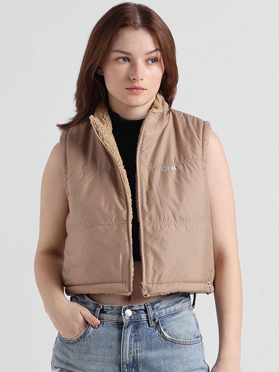 only stand collar sleeveless reversible crop padded jacket